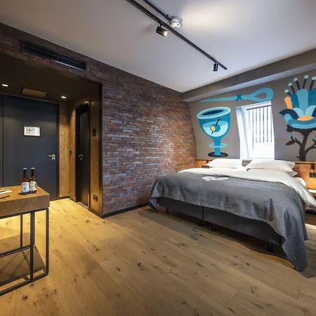 Liebesbier Urban Art & Smart Hotel 4*
