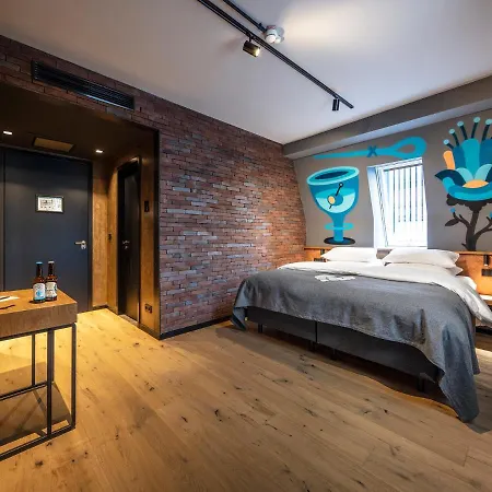 Liebesbier Urban Art & Smart Hotel *