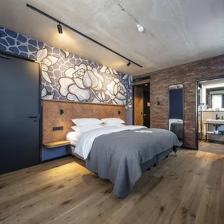 Hotel Liebesbier Urban Art & Smart 4*