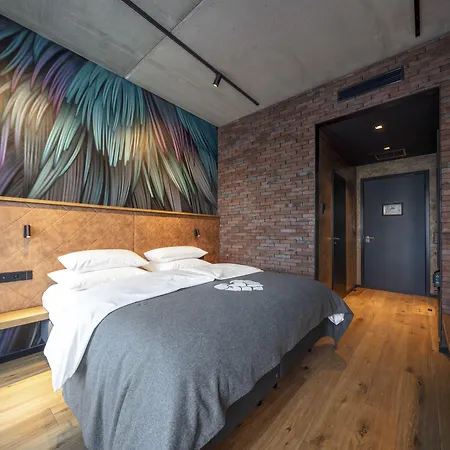 Hotel Liebesbier Urban Art & Smart 4*