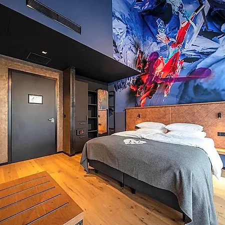 Hotel Liebesbier Urban Art & Smart 4*