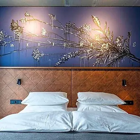 Liebesbier Urban Art & Smart 4*