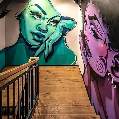 Liebesbier Urban Art & Smart Hotel Bayreuth